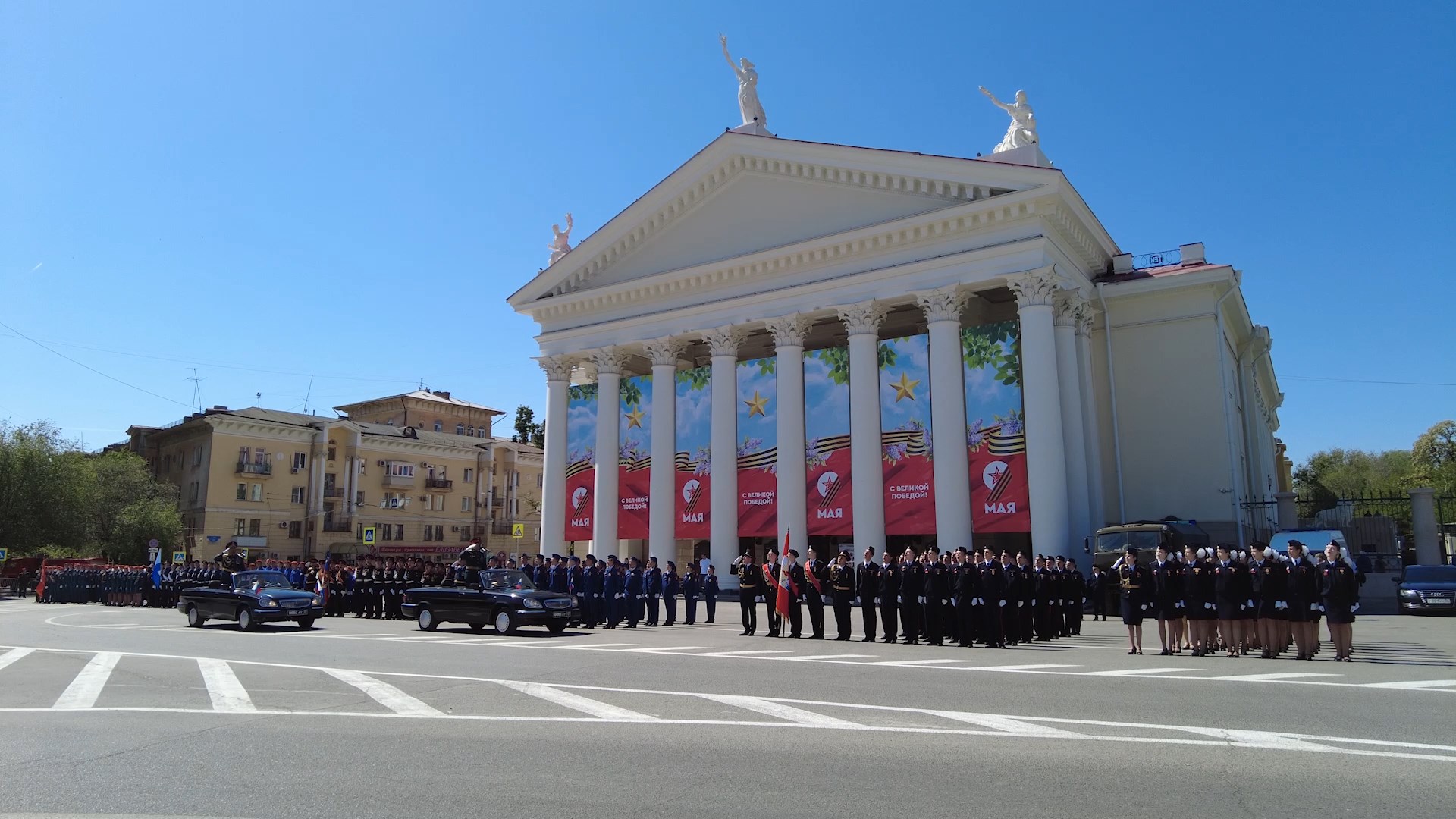 Волгоградские сотрудники МВД приняли участие в генеральной репетиции парада Победы